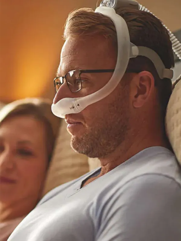 Philips Respironics DreamWear Burun Yastıkçığı CPAP Maskesi Philips Respironics DreamWear Burun Yastıkçığı CPAP Maskesi